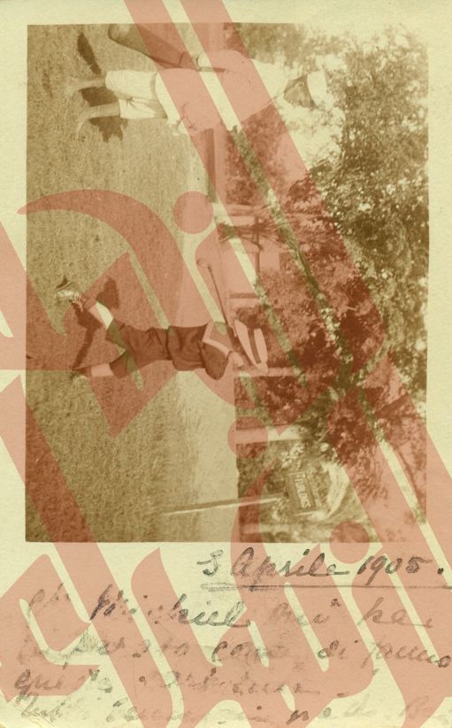 081