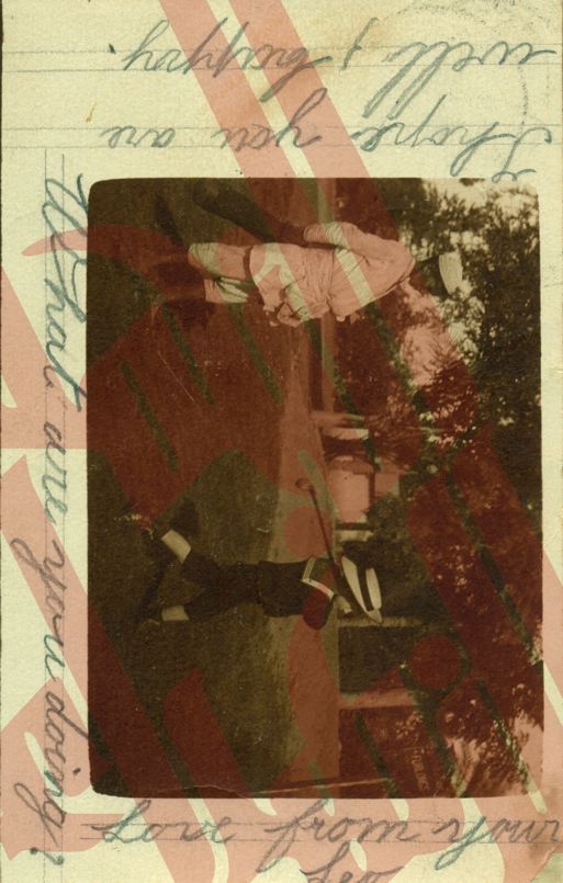 083